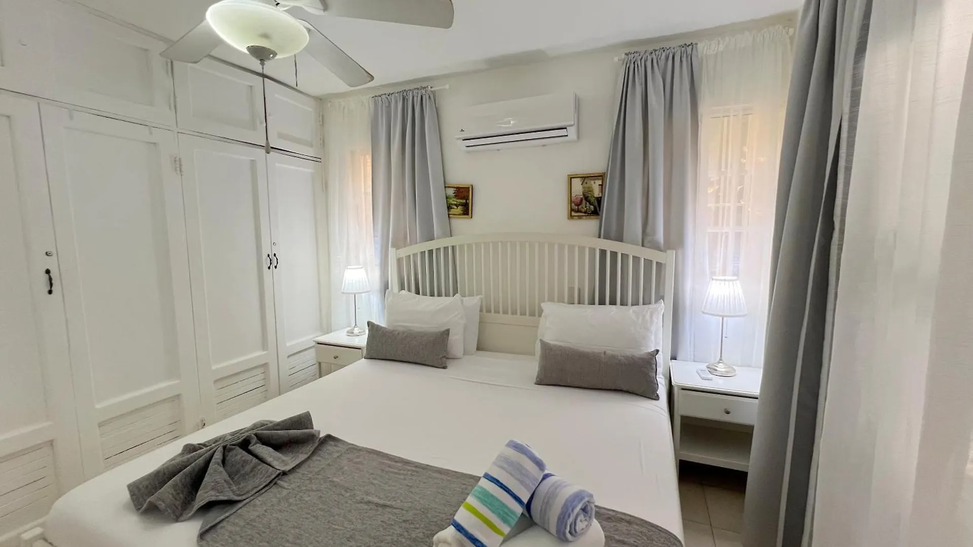 Deluxe Villas Los Corales Beach & Spa - Best Price For Vacation Rental Punta Cana Hotel