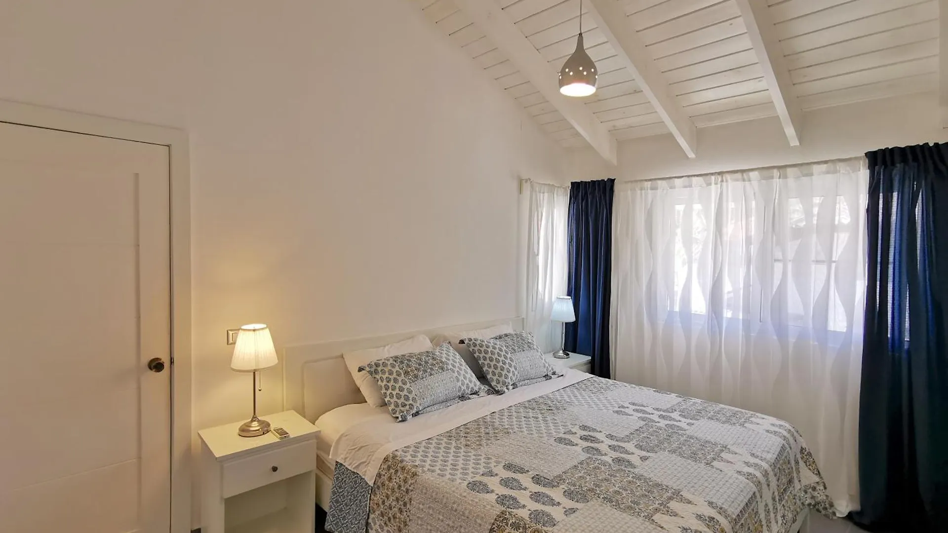 Hotel Deluxe Villas Los Corales Beach & Spa - Best Price For Vacation Rental Punta Cana