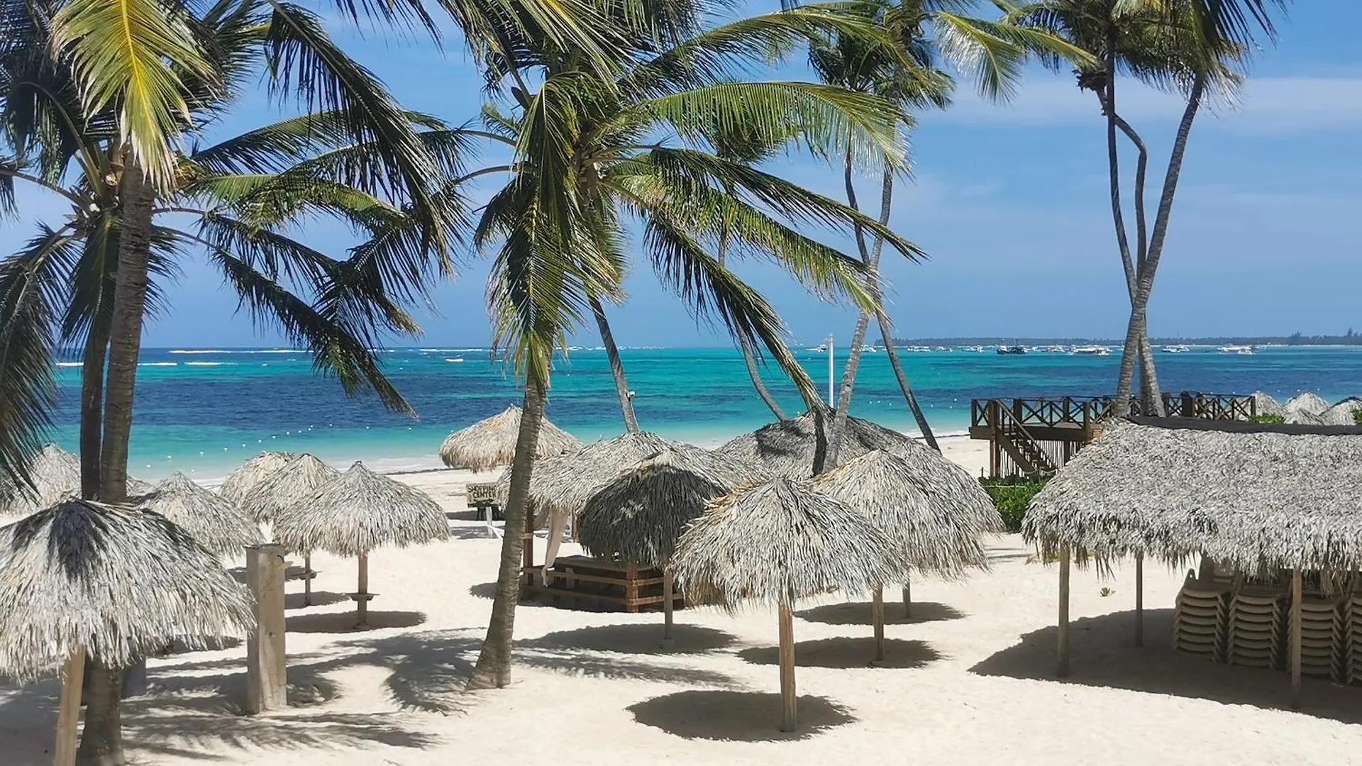 Deluxe Villas Los Corales Beach & Spa - Best Price For Vacation Rental Punta Cana