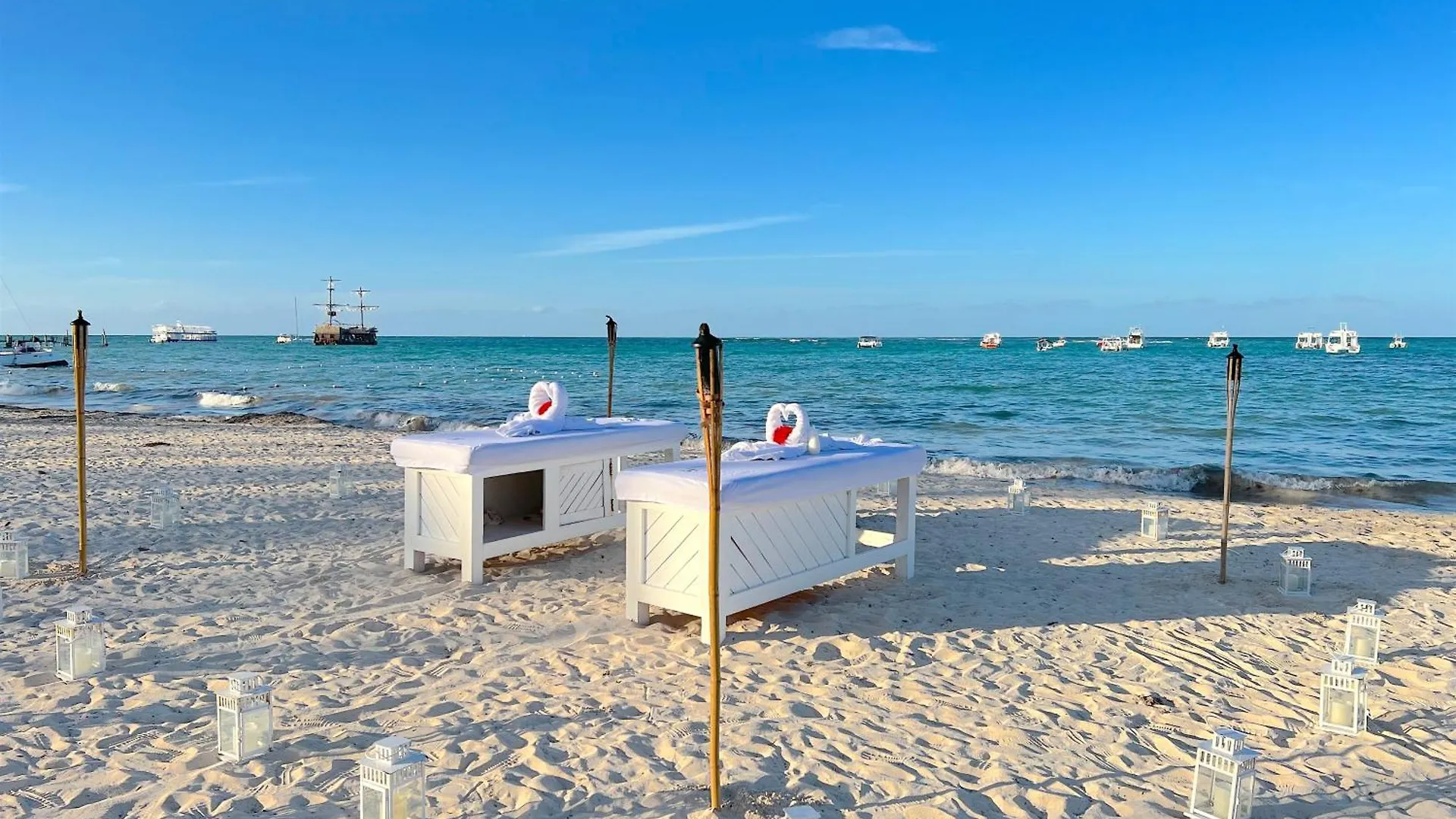 Deluxe Villas Los Corales Beach & Spa - Best Price For Vacation Rental Punta Cana