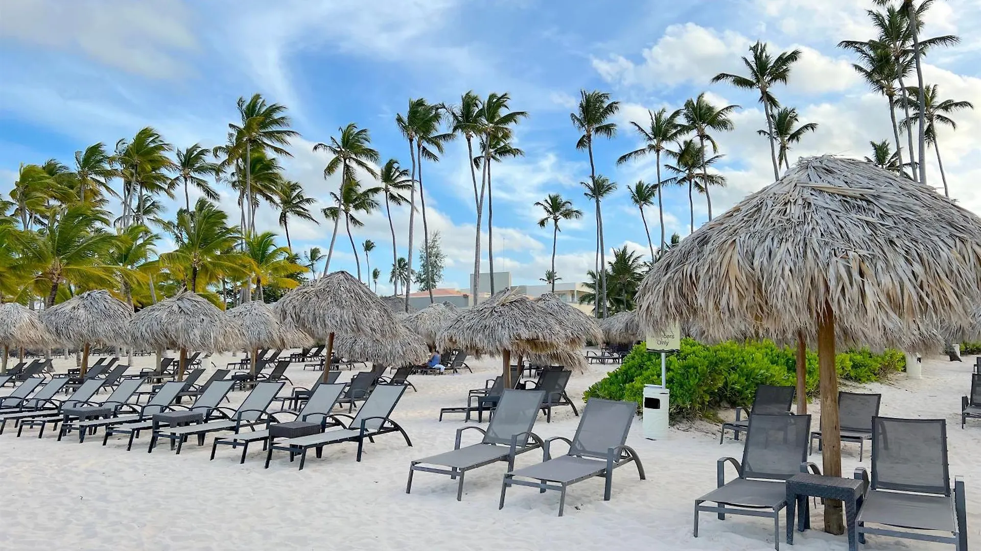 Deluxe Villas Los Corales Beach & Spa - Best Price For Vacation Rental Punta Cana