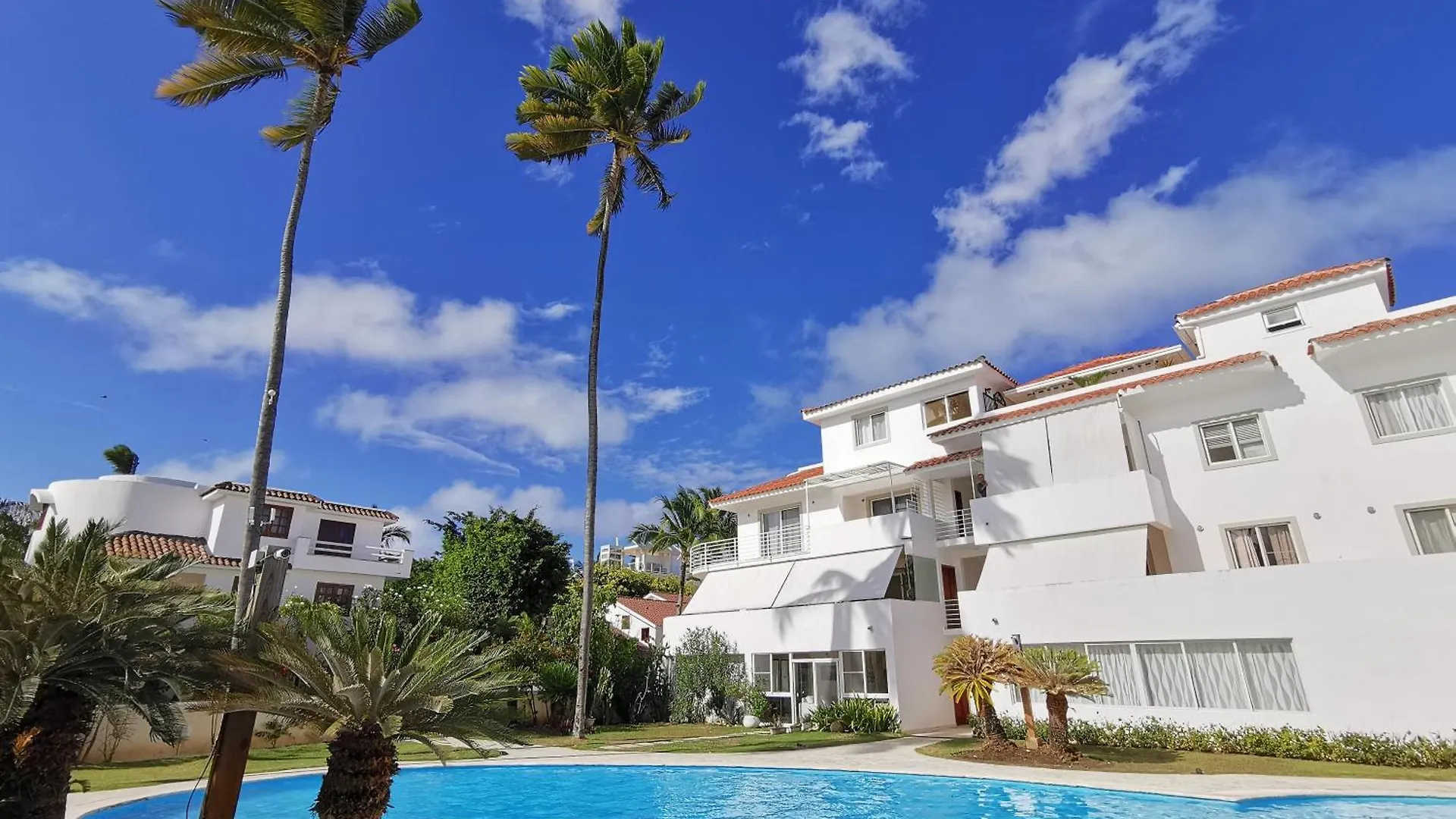 Deluxe Villas Los Corales Beach & Spa - Best Price For Vacation Rental Punta Cana