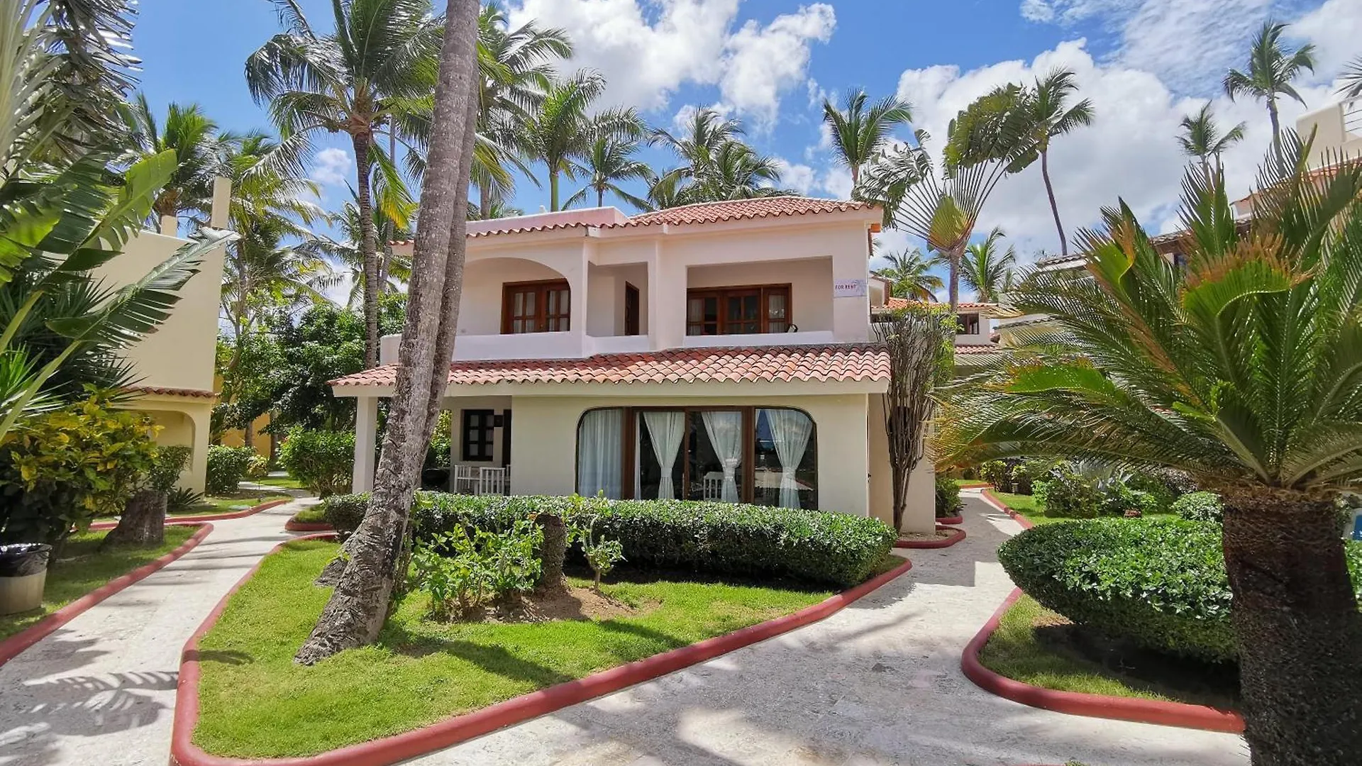 Deluxe Villas Los Corales Beach & Spa - Best Price For Vacation Rental Punta Cana